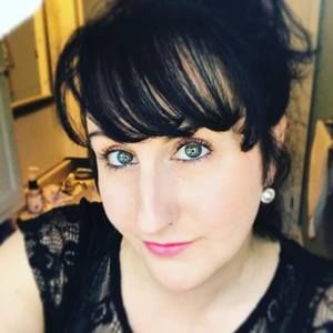 Meet your Posher, Jillian